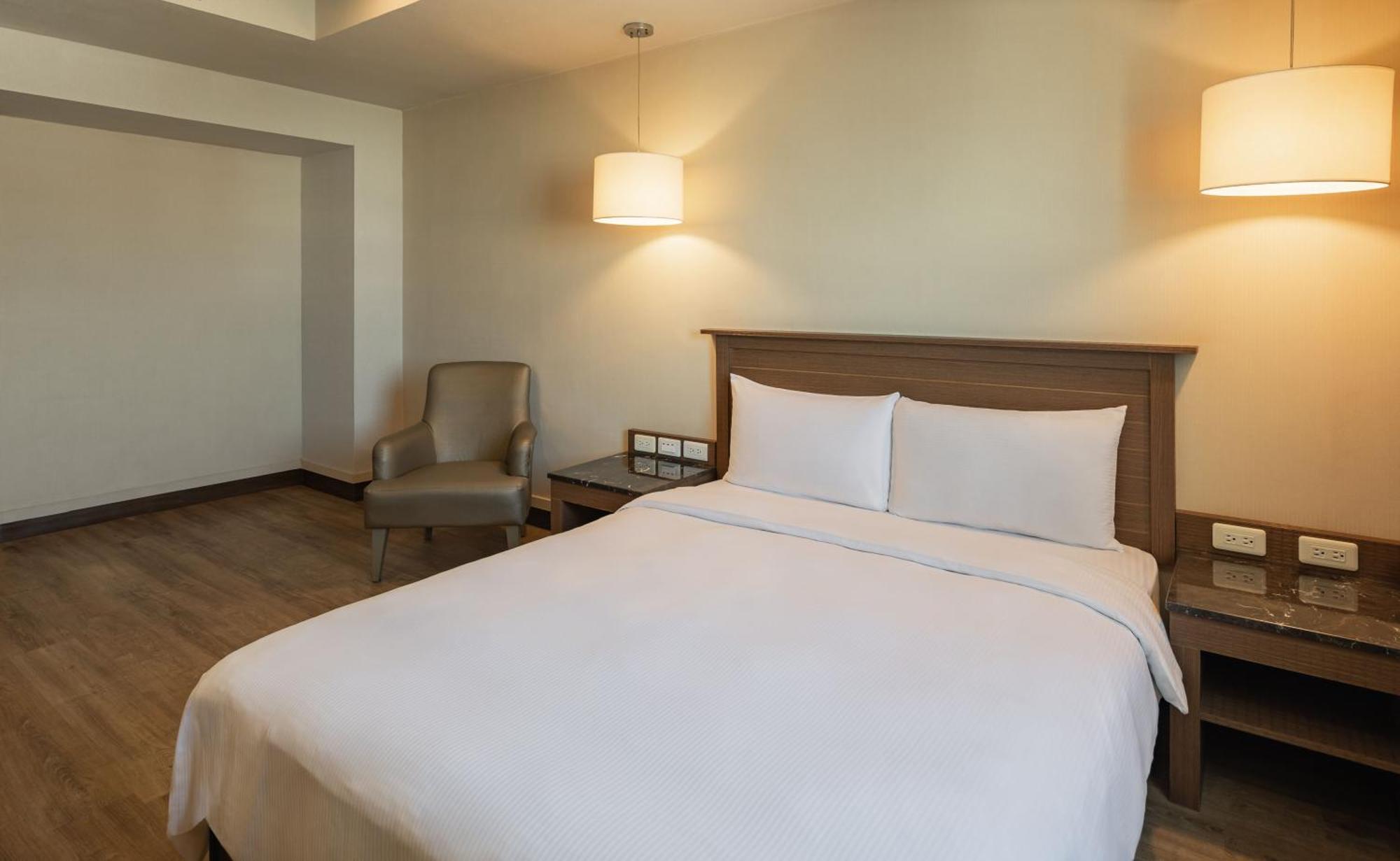 Kindness Hotel - Jüanlin Szoba fotó